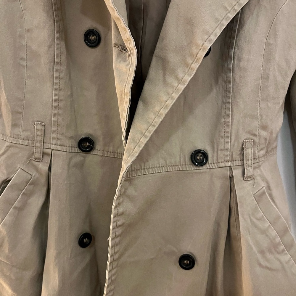 Small H&M Beige Cotton Short Raincoat - Picture 7 of 7